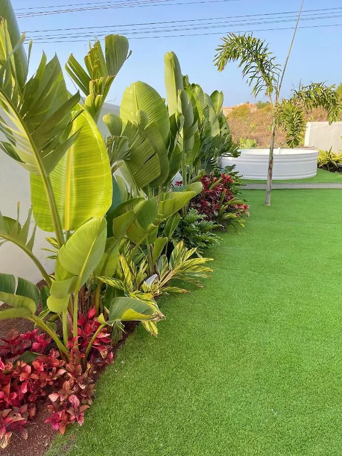 הוילה Puerto de la Madera Casa Con Piscina Y Jardin Con Vistas Al Mar בית נופש
